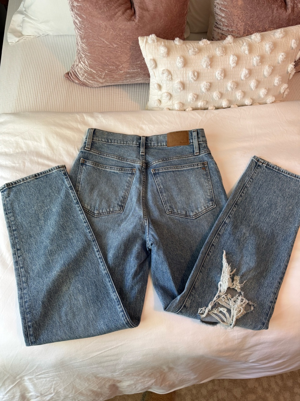 Madewell Distressed Medium Blue Perfect Vintage Straight Jeans - Picture 5 of 6